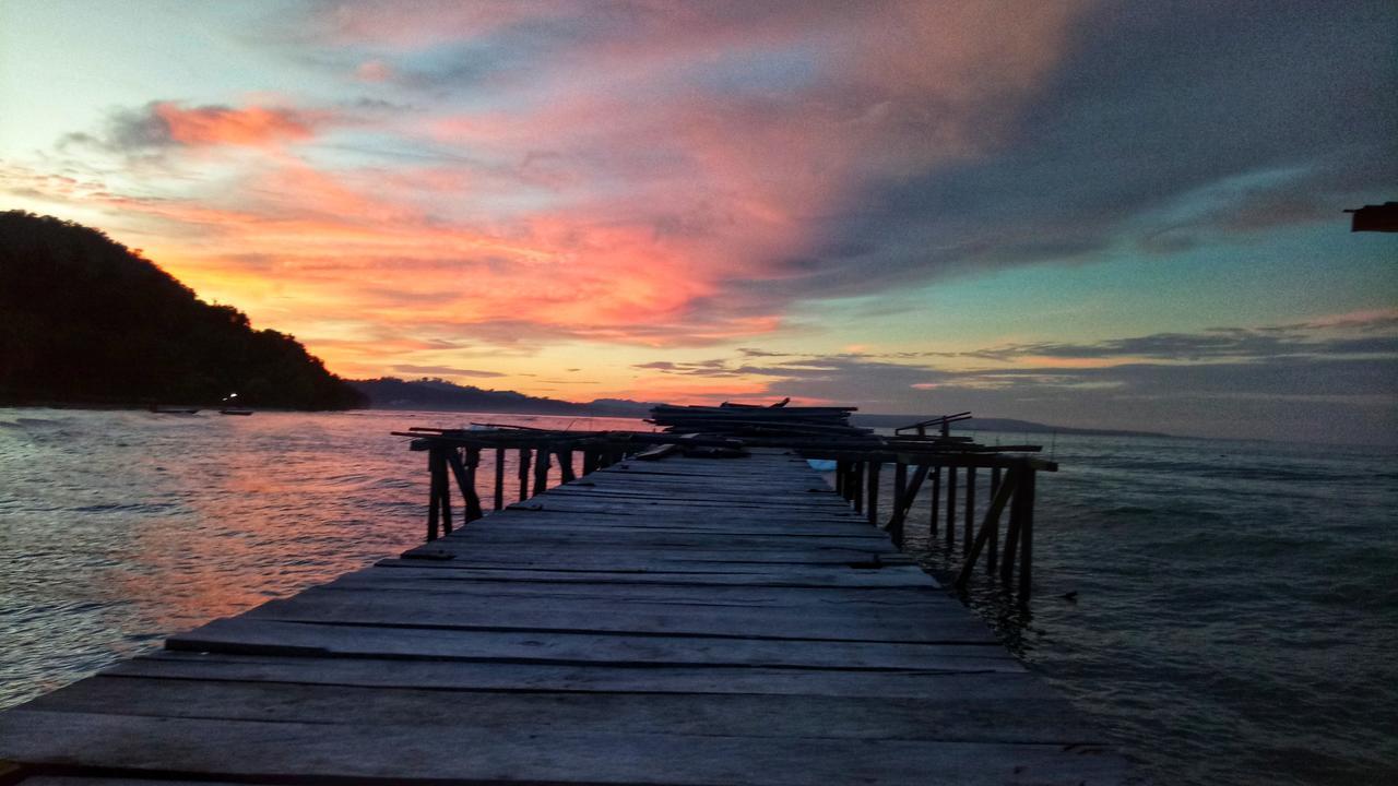 Ora Sunrise View Hotel Saleman Bagian luar foto