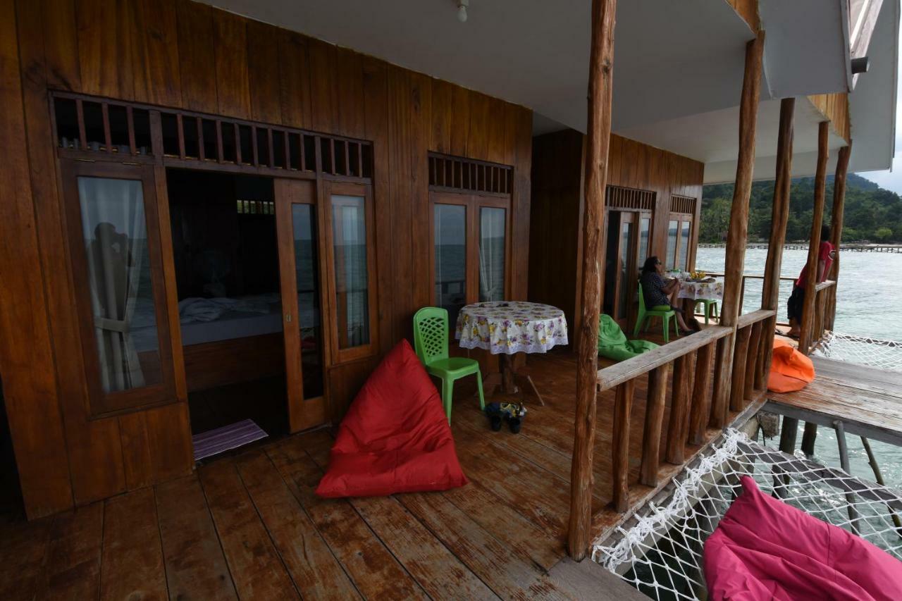 Ora Sunrise View Hotel Saleman Bagian luar foto